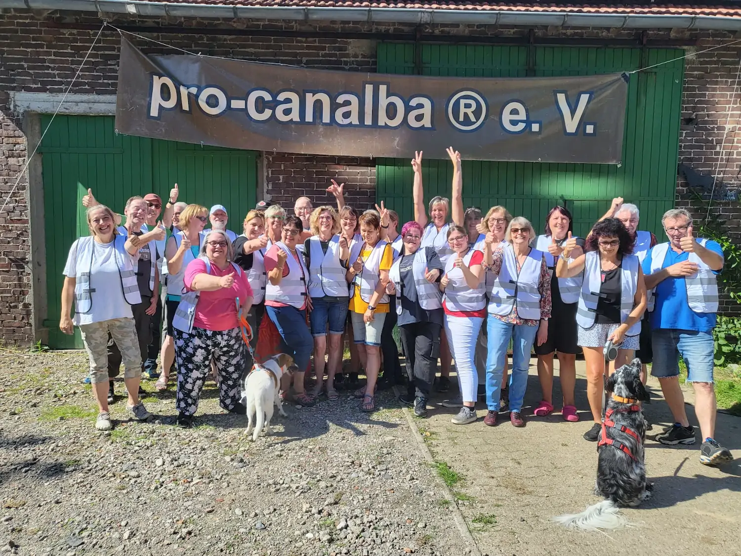 teambild1slider